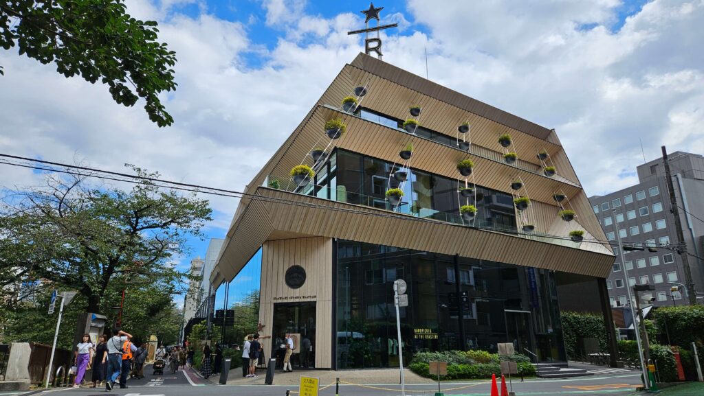 世界に6店舗しかないトップオブトップのスタバ | スタッフブログ